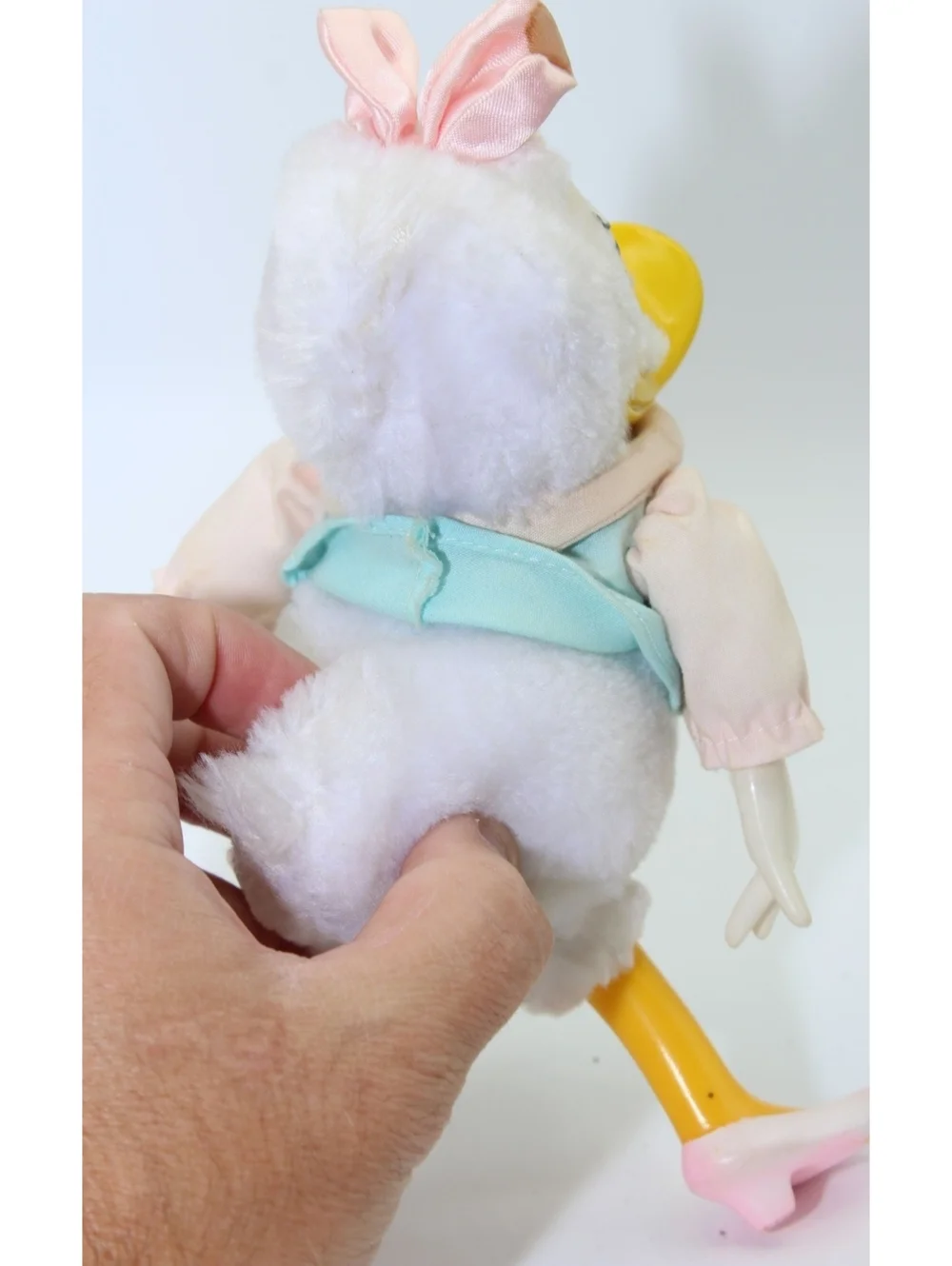 Vintage Disney Applause Mickey Mouse & Friends Daisy Duck Animal Plush Toy #3580